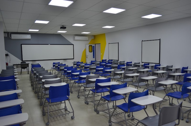 CENTRO UNIVERSITÁRIO DE VALENÇA (Valença)