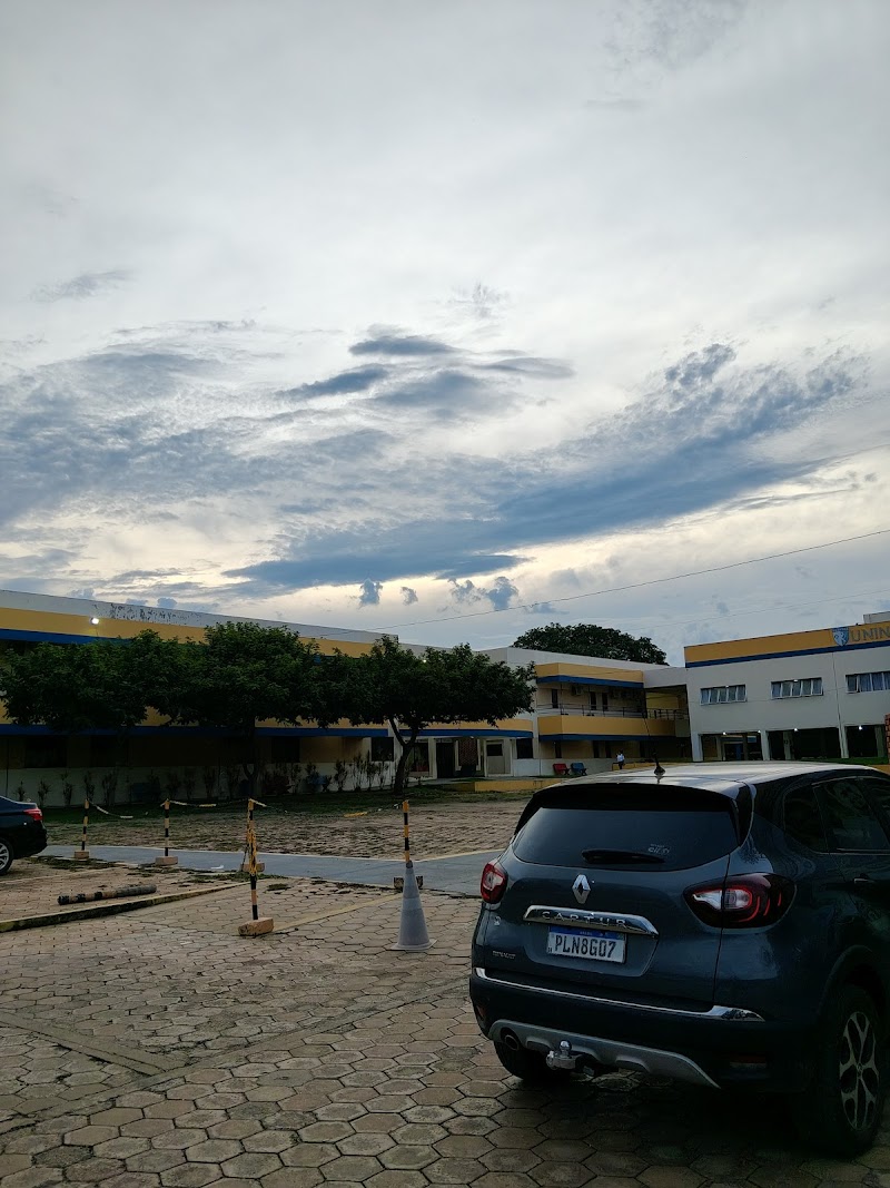 CENTRO UNIVERSITÁRIO MAURÍCIO DE NASSAU DE BARREIRAS (Barreiras)
