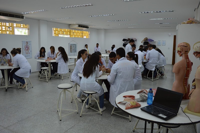 CENTRO UNIVERSITÁRIO VALE DO SALGADO (UNIVS) (Icó)